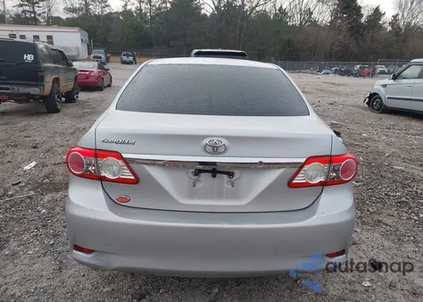 2013 Toyota Corolla L z USA, uszkodzony, nr VIN 5YFBU4EE0DP173473